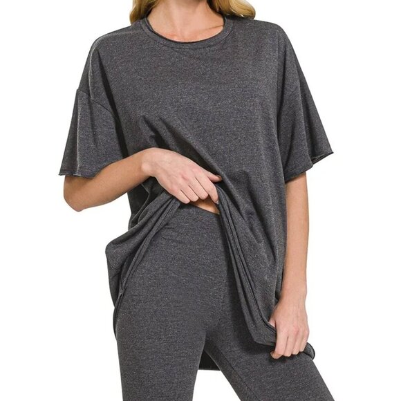 Zenana Cotton Round‎ Neck Top & Biker Shorts - Picture 3 of 3